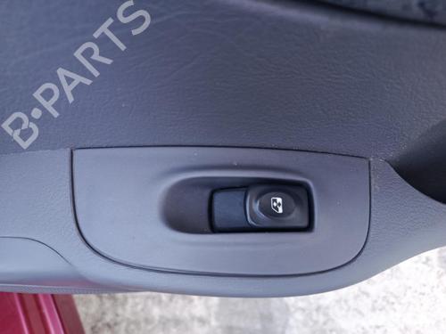 Used Right front window switch Right front window switch 37529497 37529497
