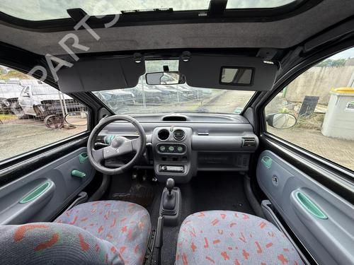 Display RENAULT TWINGO I (C06_) 1.2 (C066, C068) (58 hp) 27033533