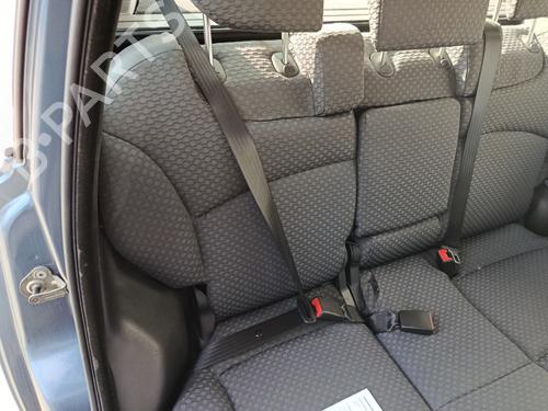 Used Rear right seatbelt Rear right seatbelt FIAT STILO (192_) 1.9 JTD (192_XF1A) (80 hp) 40113104 40113104