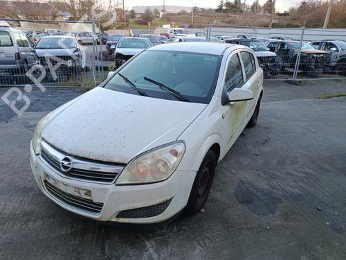 Right headlight OPEL ASTRA H (A04) 1.7 CDTI (L48) | BP31836120C29 