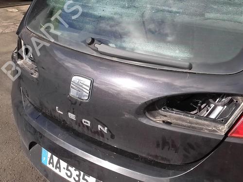 tailgate-seat-leon-1p1-2005-2006-2007-2008-2009-2010-2011-2012-2013-27037358 main image