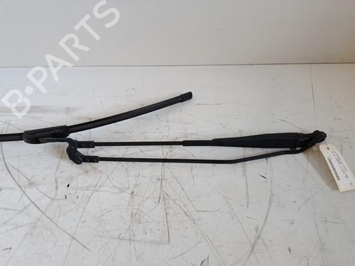 Used Front windshield wiper arm CITROËN C1 (PM_, PN_) 1.4 HDi (54 hp) 30084446