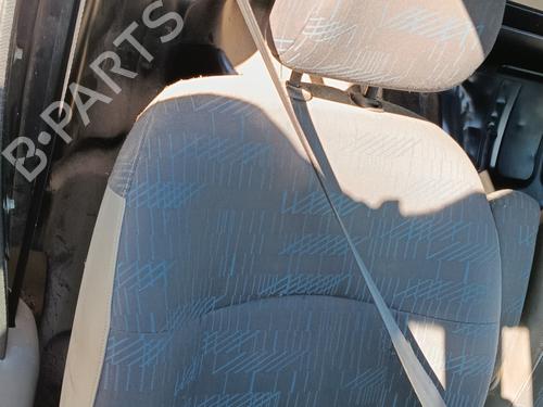 front-right-seatbelt-renault-kangoo-kc01_-1997-33992564 main image