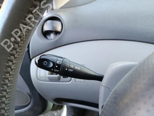 Used Switch Switch TOYOTA YARIS (_P1_) 1.4 D-4D (NLP10_, NLP10R) (75 hp) 40112629 40112629