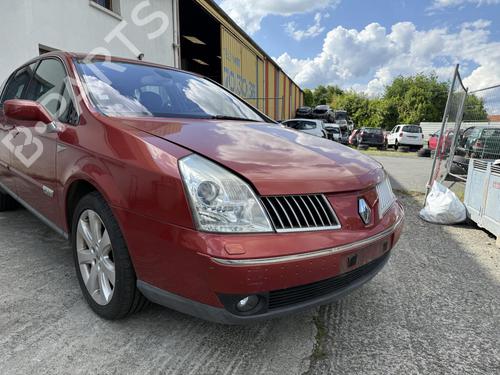 Used Front bumper RENAULT VEL SATIS (BJ0_) 2.0 16V Turbo (BJ0K) (163 hp) 27033500