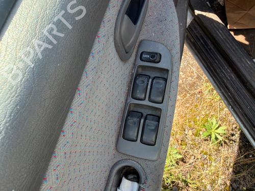 Used Left front window switch Left front window switch 39542601 39542601