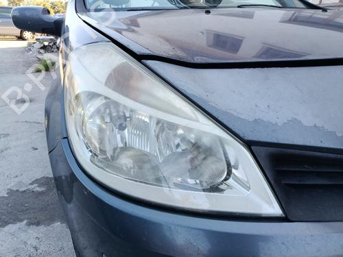 right-headlight-renault-clio-iii-br01-cr01-2005-2006-2007-2008-2009-2010-2011-2012-2013-2014-40113006 main image