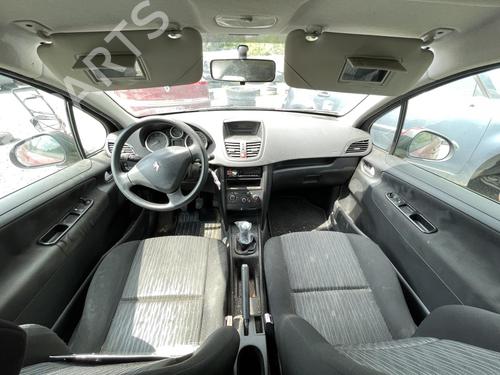 Used Dashboard PEUGEOT 207 (WA_, WC_) 1.4 (73 hp) 27038849