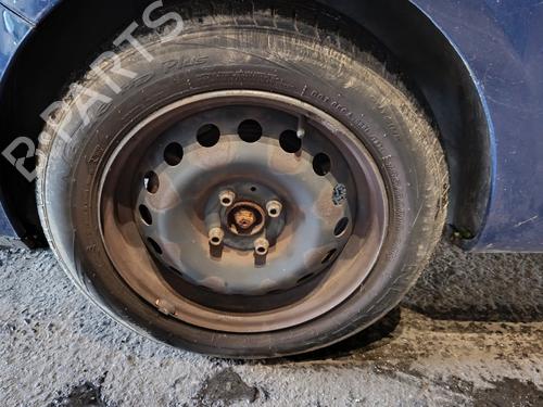 Used Left front driveshaft Left front driveshaft RENAULT CLIO III (BR0/1, CR0/1) 1.6 16V (BR05, BR0B, BR0Y, BR15, BR1J, BR1M, BR1Y, CR0B,... (112 hp) 33446180 33446180