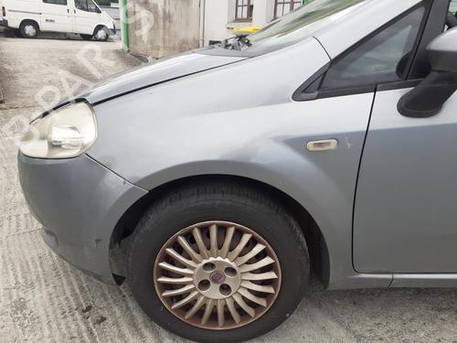 Used Left front fenders FIAT GRANDE PUNTO (199_) 1.3 D Multijet (75 hp) 27326477