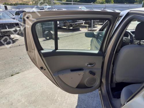 Used Rear left interior door handle RENAULT CLIO III (BR0/1, CR0/1) 1.2 16V (BR02, BR0J, BR11, CR02, CR0J, CR11) (75 hp) 27504785