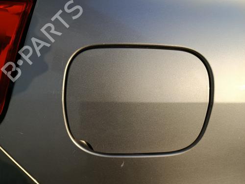 Used Fuel flap RENAULT CLIO III (BR0/1, CR0/1) 1.5 dCi (C/BR0G, C/BR1G) (68 hp) 30848979