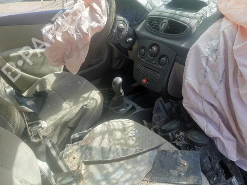 Headrest RENAULT CLIO III (BR0/1, CR0/1) 1.5 dCi (BR17, CR17) | BP27037537I31 