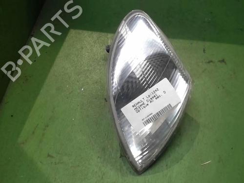 Used Right front indicator RENAULT SCÉNIC I MPV (JA0/1_, FA0_) 1.9 dCi (JA05, JA1F) (102 hp) 27032194