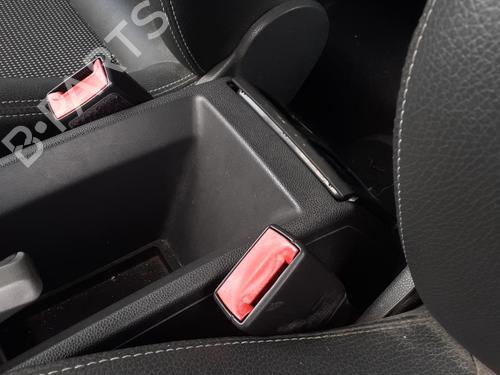 Used Seat buckle OPEL ZAFIRA / ZAFIRA FAMILY B (A05) 1.9 CDTI (M75) (150 hp) 27030146