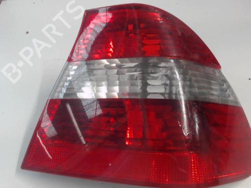 Used Right taillight BMW 3 (E46) 320 d (150 hp) 27025968