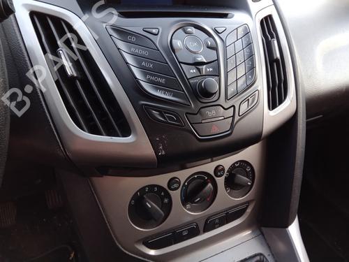 Used Radio FORD FOCUS III 1.6 TDCi (115 hp) 27001164