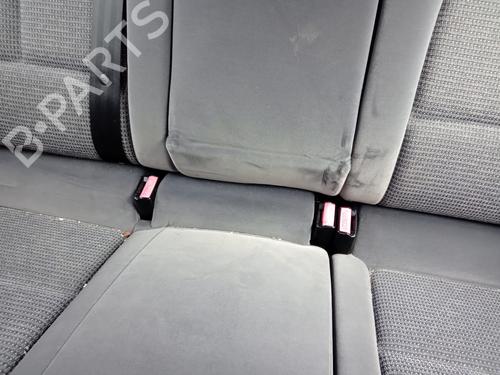 Used Seat buckle PEUGEOT 407 SW (6E_, 6D_) 2.0 HDi 135 (136 hp) 27020903
