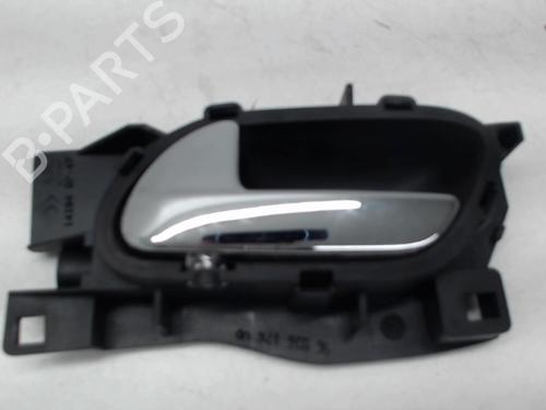 Used Front left interior door handle PEUGEOT 407 SW (6E_, 6D_) 2.0 HDi 135 (136 hp) 27019902