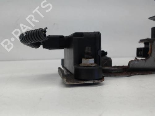 Used Hand brake CITROËN DS3 (SA_) 1.6 HDi 110 (112 hp) 26999071