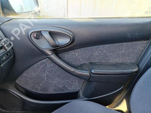 Used Front right interior door handle Front right interior door handle CITROËN XSARA (N1) 1.4 i (75 hp) 40507569 40507569