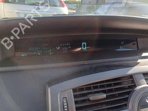 Used Instrument cluster RENAULT SCÉNIC II (JM0/1_) 1.5 dCi (JM1E, JM16) (106 hp) 27000255