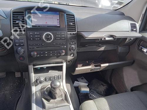 Used Passenger airbag NISSAN PATHFINDER III (R51) 2.5 dCi 4WD (190 hp) 26990180