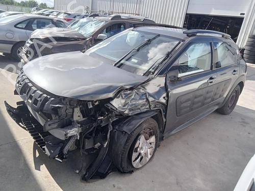 Used Front windshield wiper arm CITROËN C4 CACTUS 1.2 VTi 82 (82 hp) 28440574