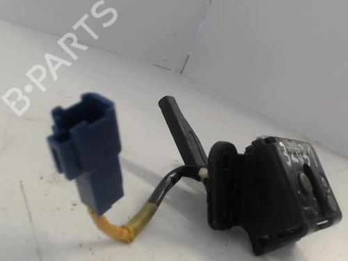 Bagklap lås Bagklap lås TOYOTA YARIS (_P9_) 1.0 VVT-i (KSP90_, KSP90R) (69 hp) 27025237 27025237