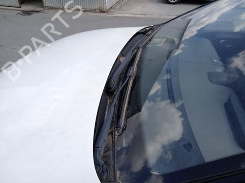 Used Front windshield wiper arm CITROËN C4 CACTUS 1.5 BlueHDi 100 (102 hp) 26985440