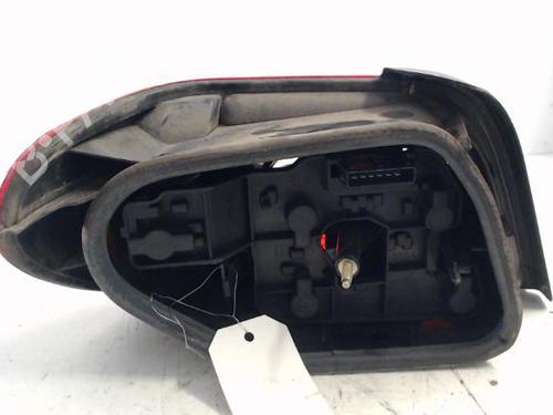 Used Right taillight Right taillight 27001962 27001962