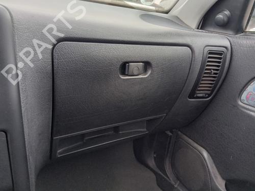 Hanskerom Hanskerom SEAT IBIZA II (6K1) 1.4 i (60 hp) 33173646 33173646