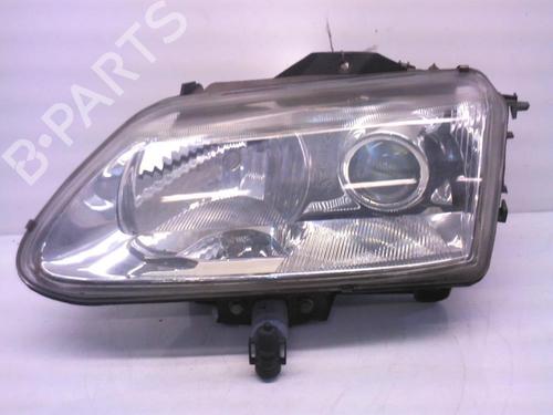 Used Left headlight RENAULT ESPACE III (JE0_) 2.2 dCi (JE0K) (130 hp) 26984374