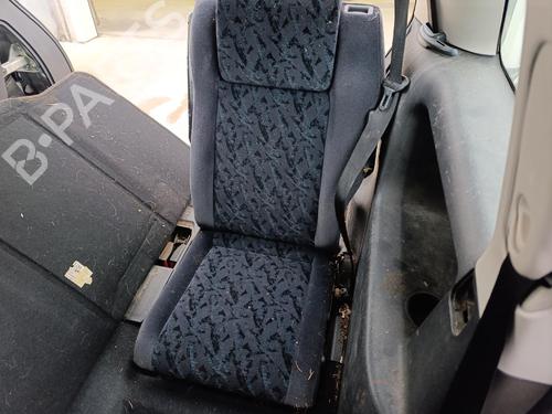 Used Rear seat (3rd row) Rear seat (3rd row) OPEL ZAFIRA A MPV (T98) 2.0 DTI 16V (F75) (101 hp) 40251454 40251454