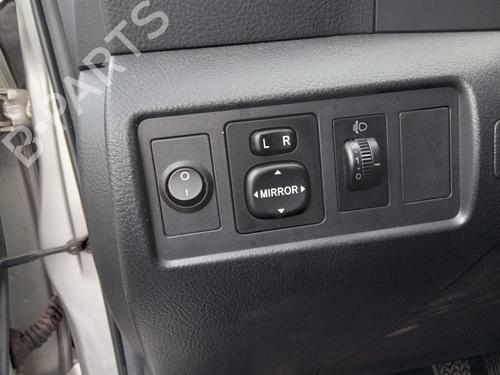 Used Mirror switch TOYOTA COROLLA Verso (ZER_, ZZE12_, R1_) 2.2 D-4D (AUR10_, AUR10R) (136 hp) 31178252