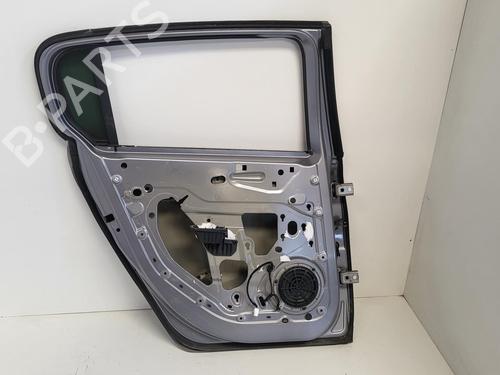Left rear door PEUGEOT 308 II (LB_, LP_, LW_, LH_, L3_) 1.6 BlueHDi 120 | BP27014743C4