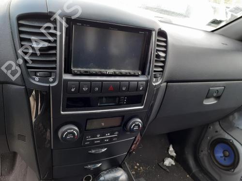 Used Climate control KIA SORENTO I (JC) 2.5 CRDi (170 hp) 27019969