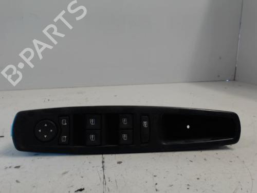 Used Left front window switch RENAULT MEGANE III Grandtour (KZ0/1) 1.5 dCi (KZ09, KZ0D, KZ1G, KZ29, KZ14, KZ1W, KZ10, KZ1F,... (110 hp) 27013299
