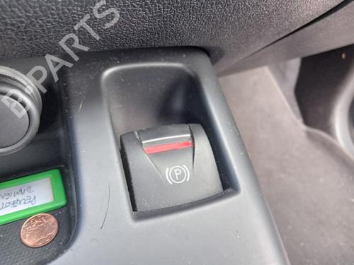 Used Switch RENAULT SCÉNIC III (JZ0/1_) 1.9 dCi (JZ0J, JZ1J, JZ1K, JZ1S) (131 hp) 29249462