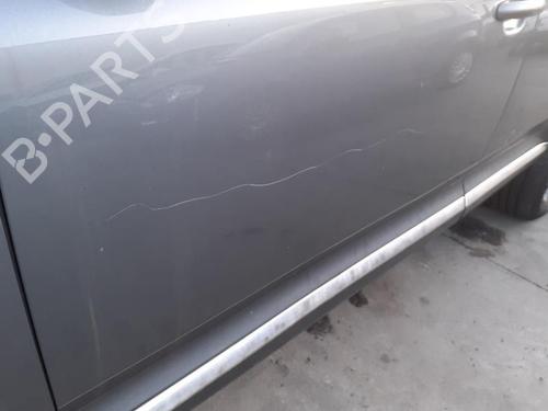 Used Left front door VW TOUAREG (7LA, 7L6, 7L7) 2.5 R5 TDI (174 hp) 26998723