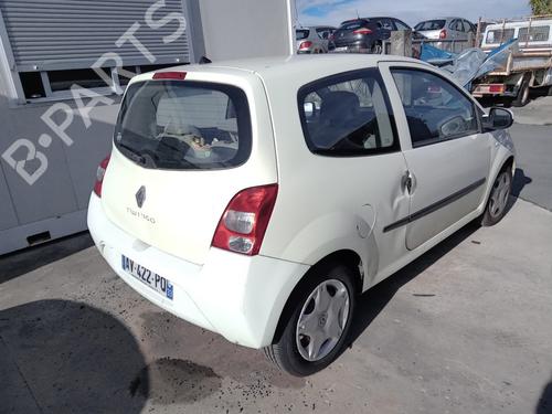 Used Third brake light RENAULT TWINGO II (CN0_) 1.2 16V (CN04, CN0B) (75 hp) 30149501