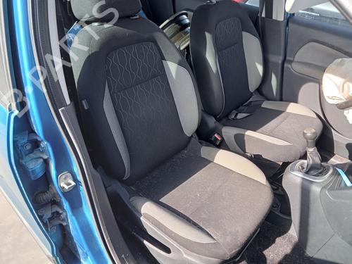 Used Right front seat CITROËN C3 Picasso (SH_) 1.6 HDI 90 (92 hp) 26989584
