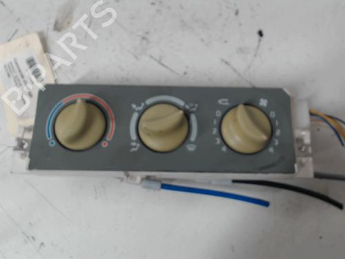 climate-control-renault-twingo-i-c06_-1993-1994-1995-1996-1997-1998-1999-2000-2001-2002-2003-2004-2005-2006-2007-2008-2009-2010-2011-2012-32113736 main image