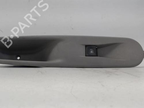 Used Right front window switch RENAULT ZOE (BFM_) ZOE (88 hp) 26988470