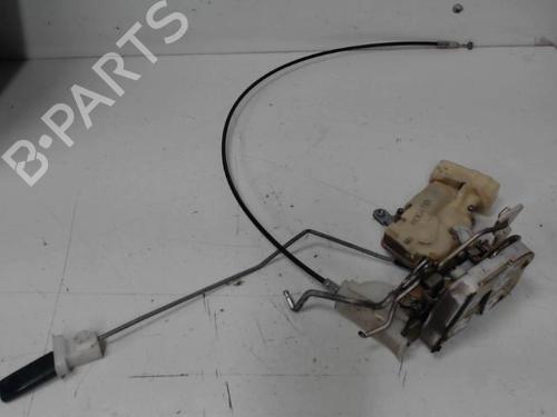 Używane Zamek drzwi przednich prawych TOYOTA YARIS (_P1_) 1.0 (SCP10_, SCP10R) (65 hp) 27008680