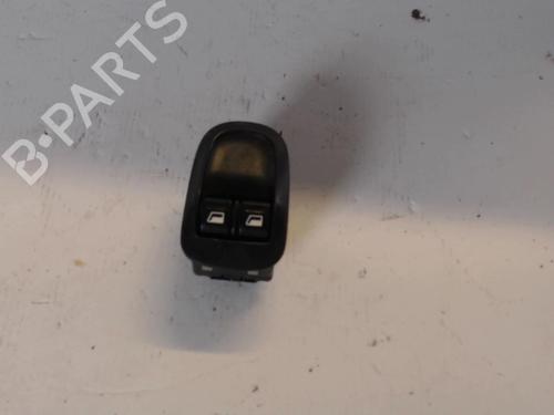 Used Switch PEUGEOT 206 Hatchback (2A/C) 1.4 i (75 hp) 27011063