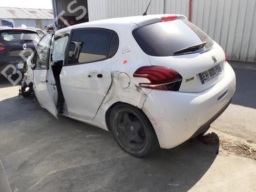 Used Tailgate lock PEUGEOT 208 I (CA_, CC_) 1.2 VTI 82 (82 hp) 27010181
