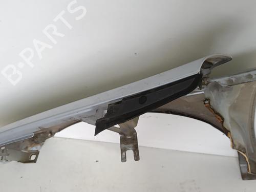 Used Right front fenders Right front fenders FIAT GRANDE PUNTO (199_) 1.4 (199AXB1A) (75 hp) 40017286 40017286