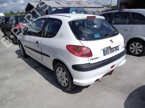 Seat buckle PEUGEOT 206 Hatchback (2A/C) 1.4 HDi eco 70 | BP27006416I32 