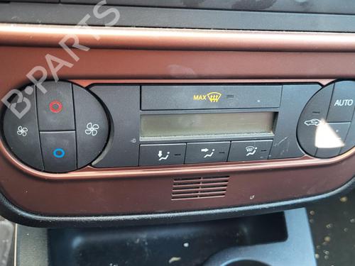 Commande Chauffage FORD FIESTA V (JH_, JD_) 1.4 TDCi (68 hp) 27014482